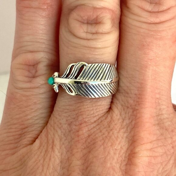 Sterling Silver 925 Dainty Round Turquoise Cabochon Feather Band Ring Size 7.5 - Picture 2 of 16